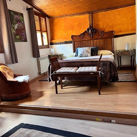 Apartamentos Can Juver Beceite Bagian luar foto