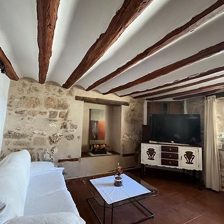 Apartamentos Can Juver Beceite Bagian luar foto