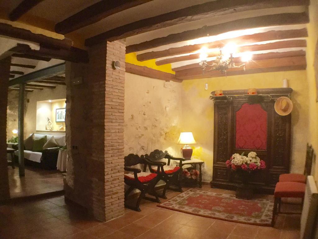 Apartamentos Can Juver Beceite Bagian luar foto